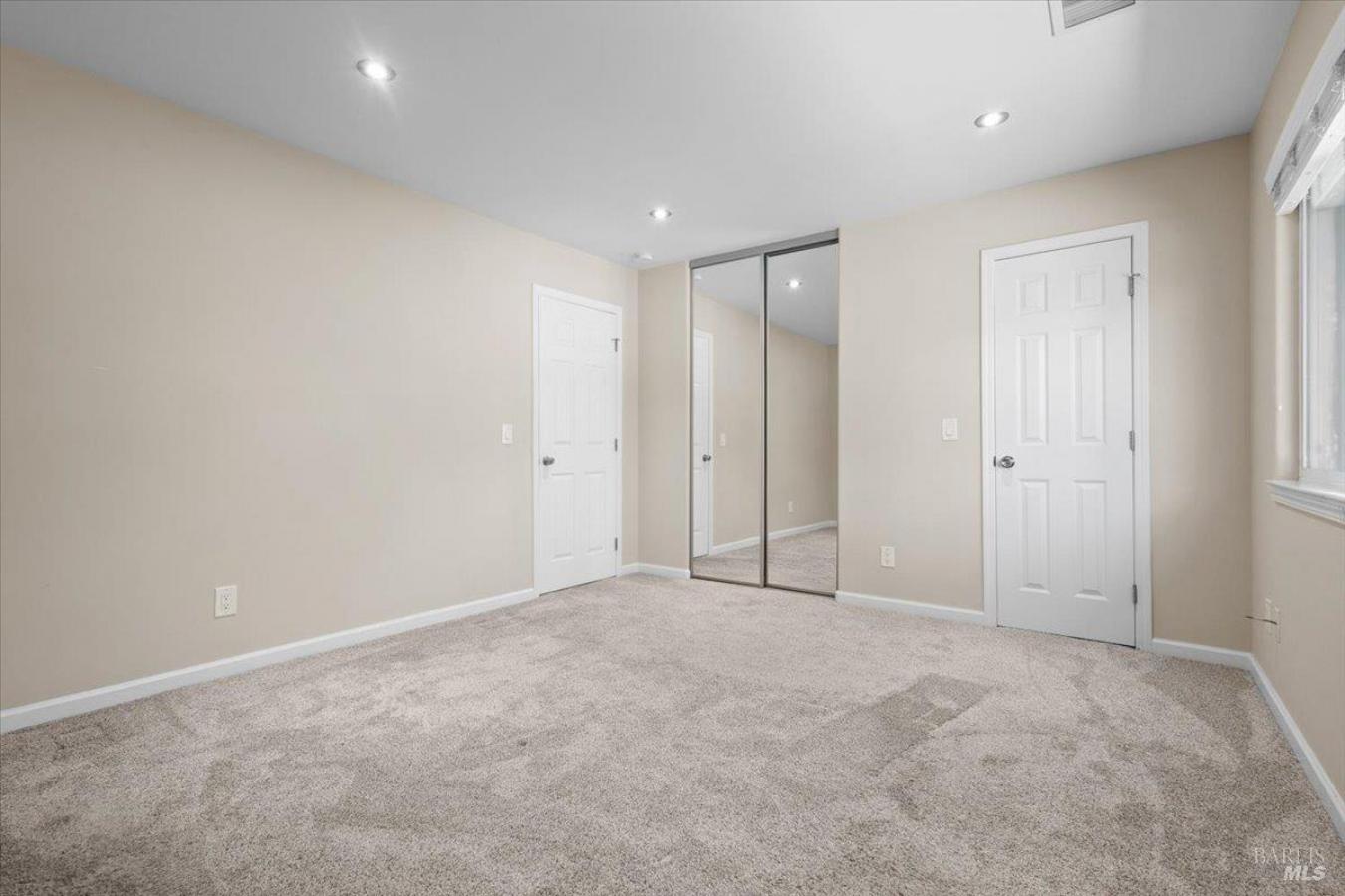 One of the best values in Rincon Valley, this end-unit townhome offers – image 15