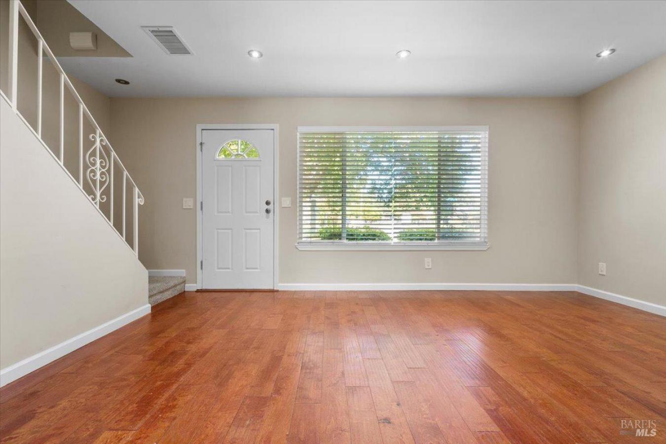 One of the best values in Rincon Valley, this end-unit townhome offers – image 5