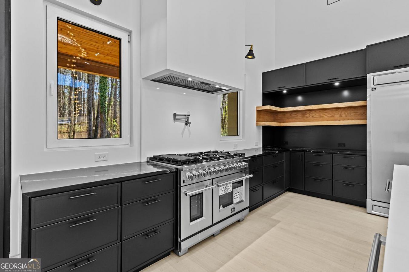Luxury isnt defined by what you see. Its defined by how a home is buil – image 19