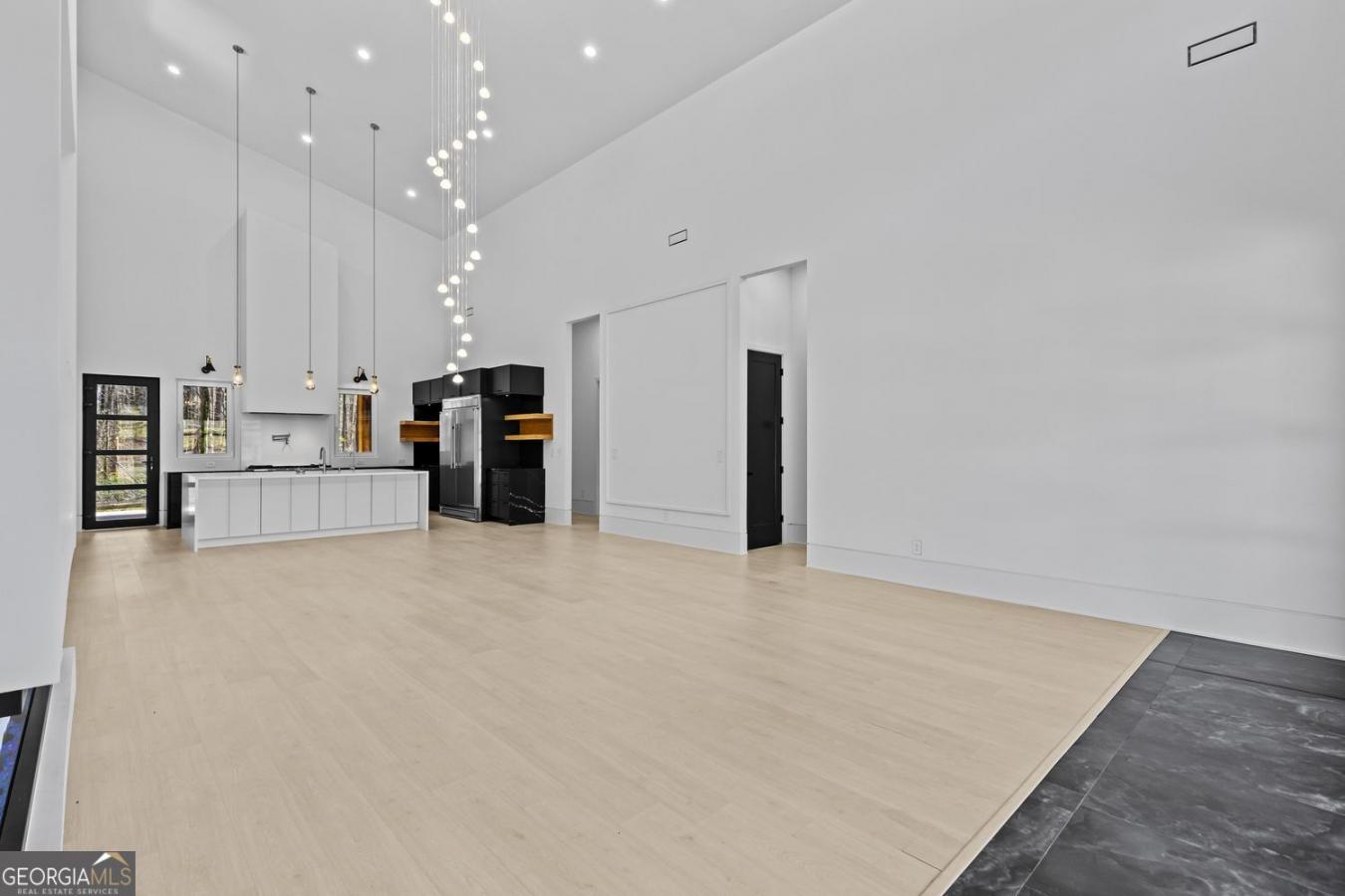 Luxury isnt defined by what you see. Its defined by how a home is buil – image 9