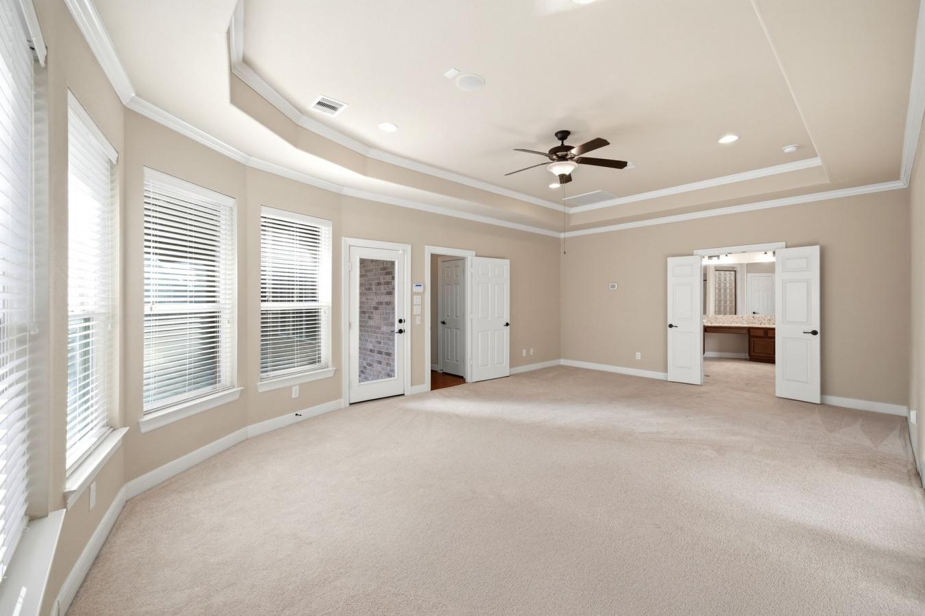 Nestled in the highly sought-after Auburn Lakes Retreat, this stunning – image 12