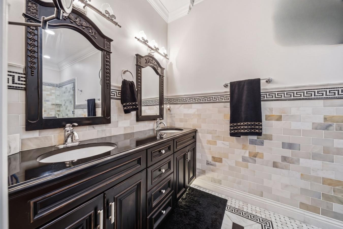 Across from Kirtland Country Club, this custom-curated residence bring – image 18
