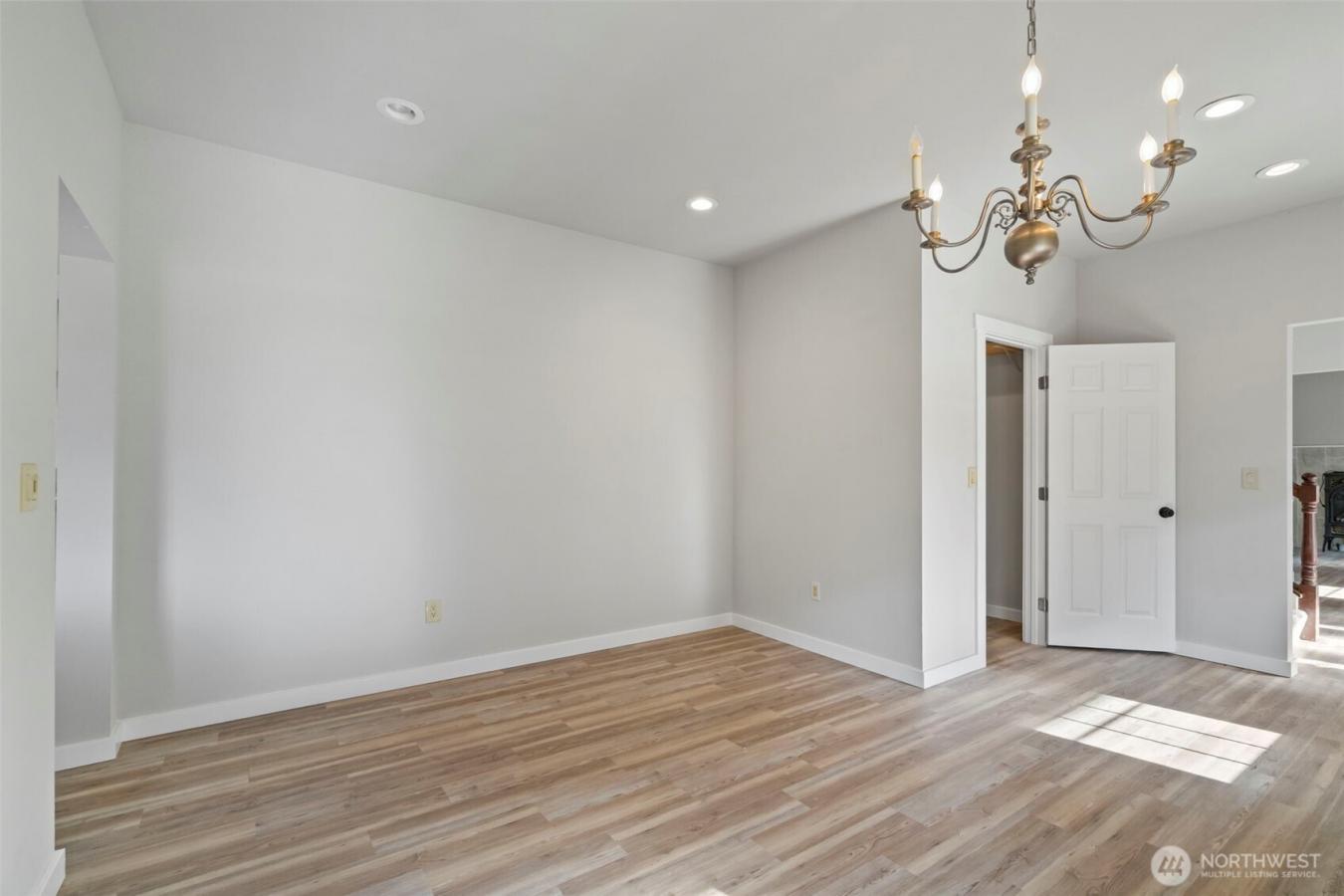Majestic Colonial-style home on five secluded acres, an updated countr – image 15