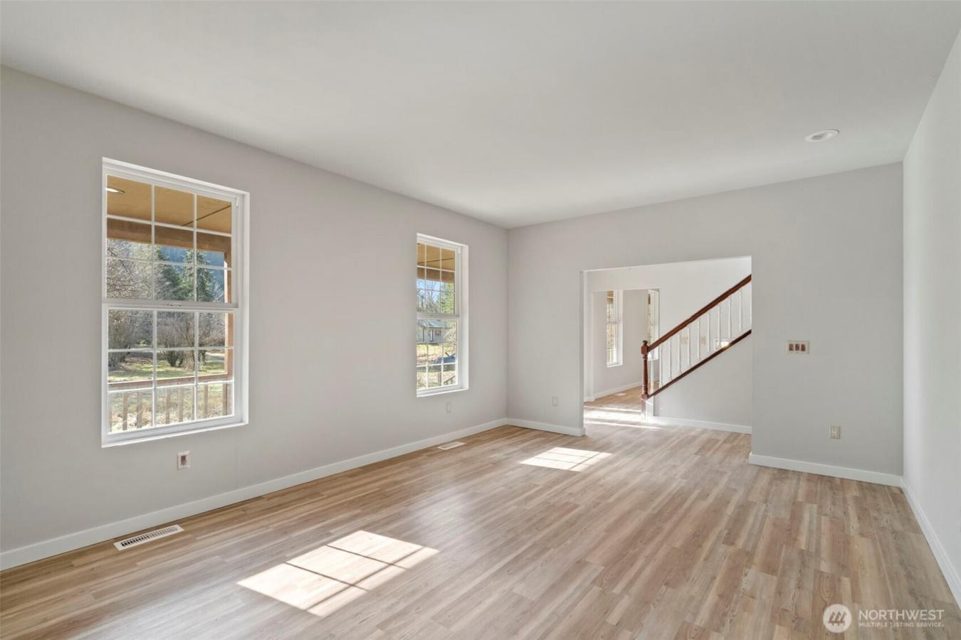 Majestic Colonial-style home on five secluded acres, an updated countr – image 9