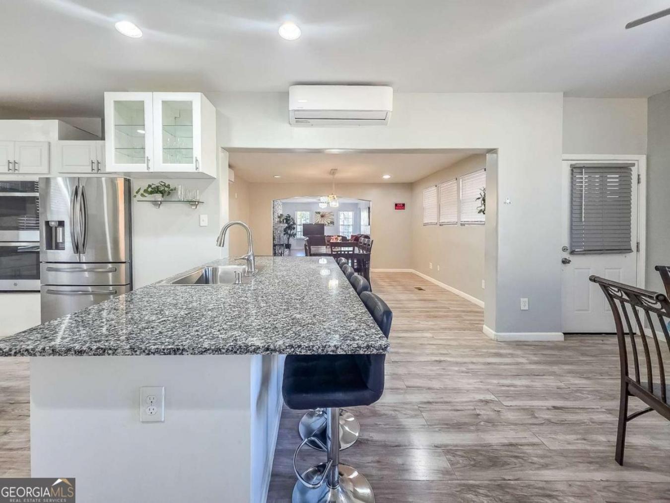Stunning Renovated Move-In Home in the Highly Sought-After Brookwood S – image 20