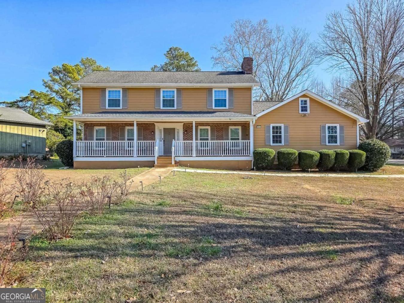 Stunning Renovated Move-In Home in the Highly Sought-After Brookwood S – image 3