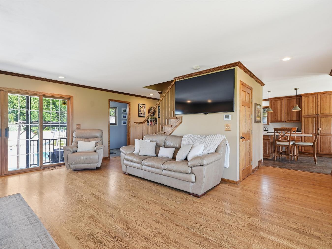 Welcome to one of Richmonds most recognizable homes-affectionately kno – image 6