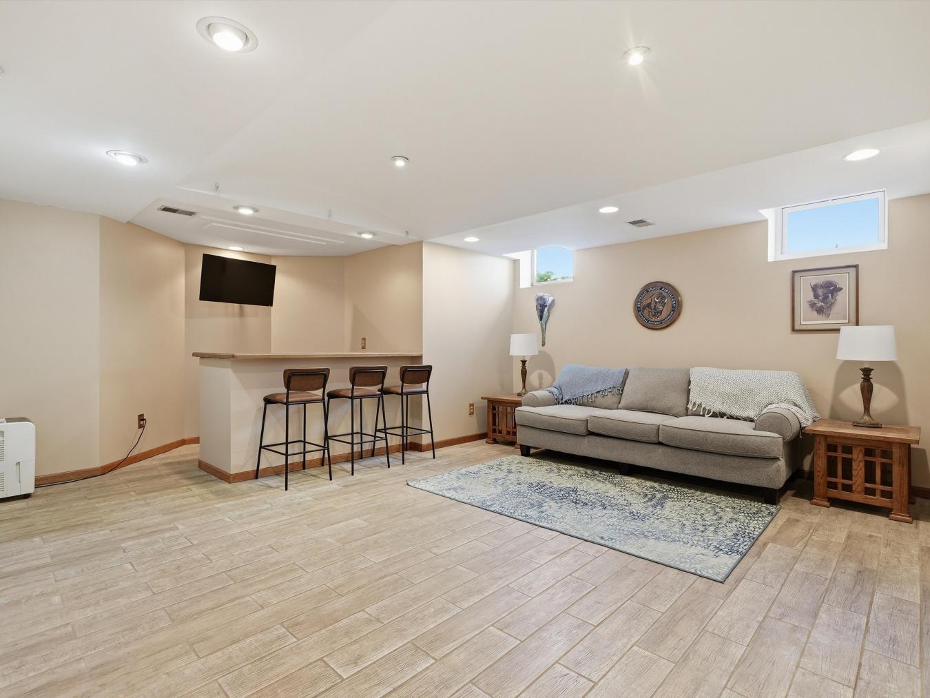 Welcome to one of Richmonds most recognizable homes-affectionately kno – image 18