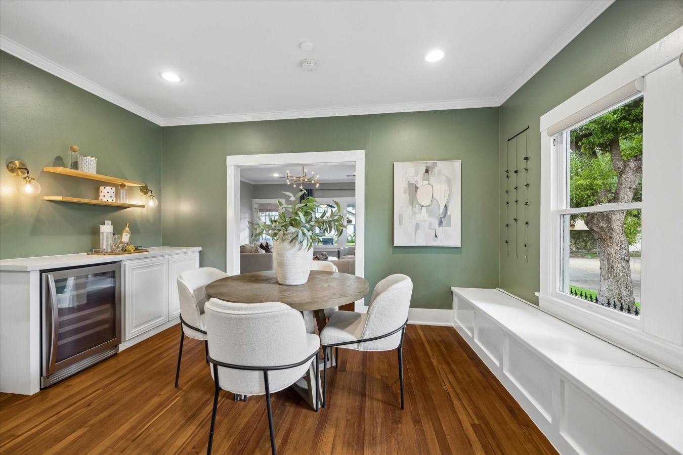 Timeless 1920s Charm in this Beautifully Updated Bungalow on a Fully F – image 14