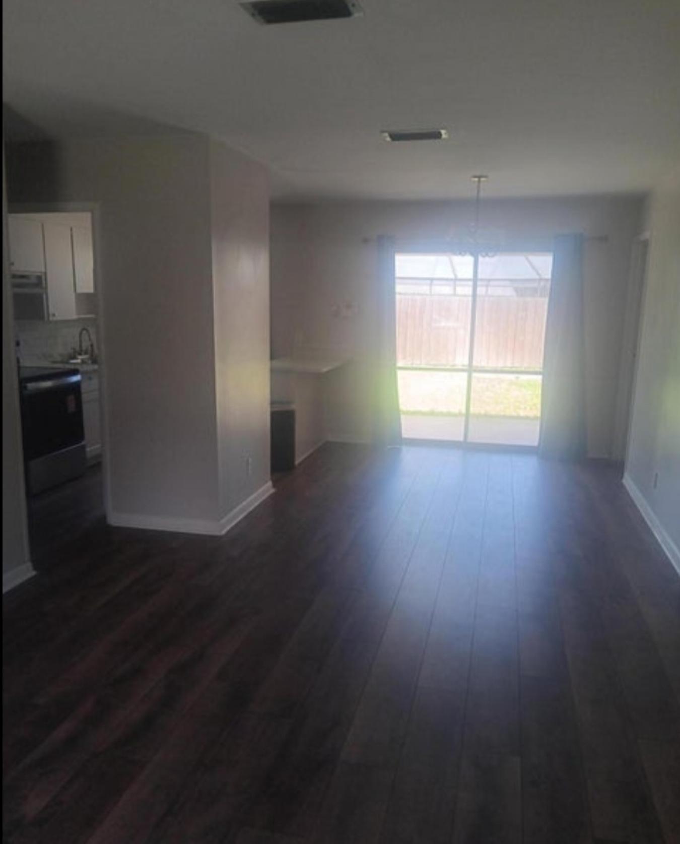 This 3 bedroom, 2 bath all brick home conveniently located close to 29 – image 4