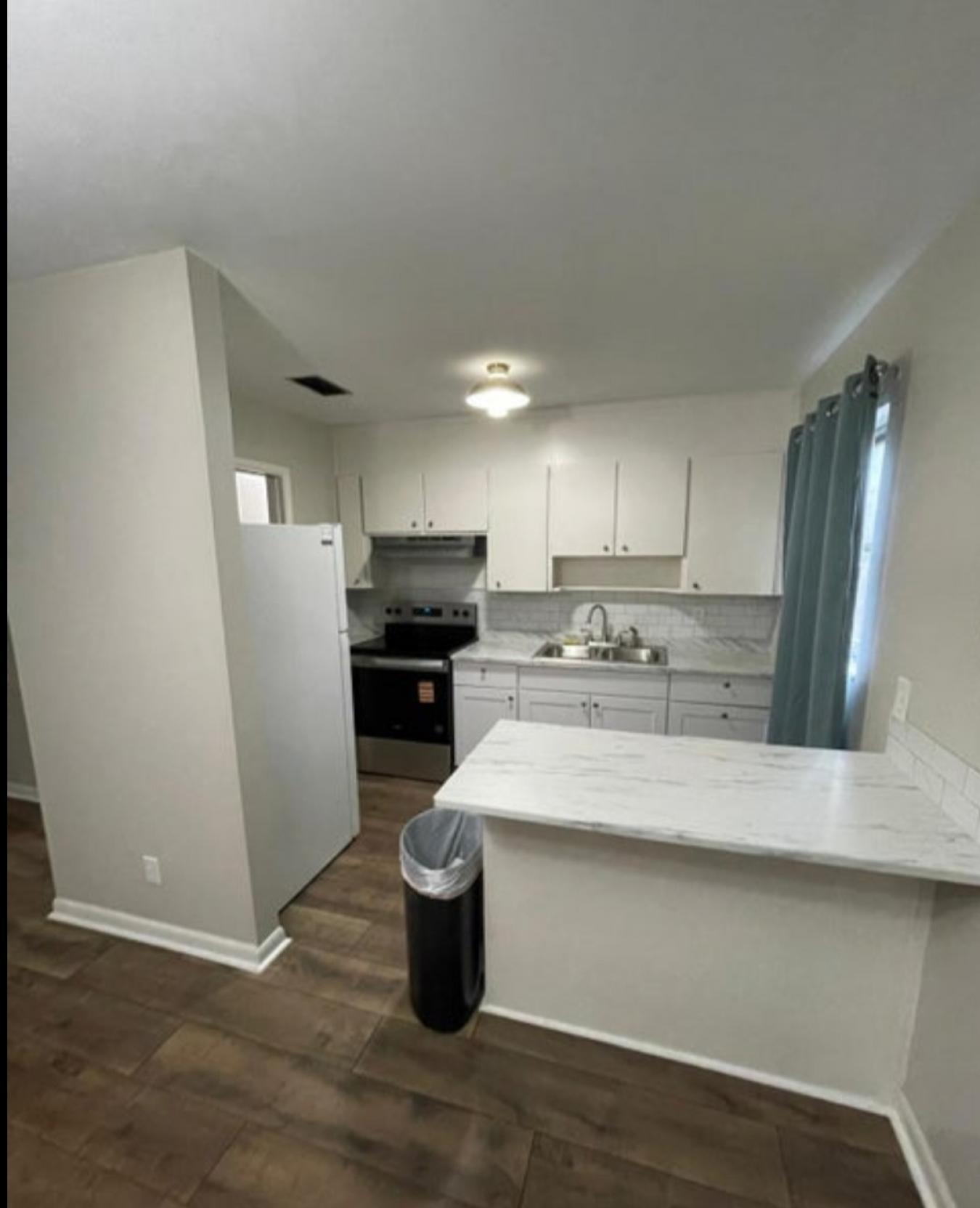 This 3 bedroom, 2 bath all brick home conveniently located close to 29 – image 5