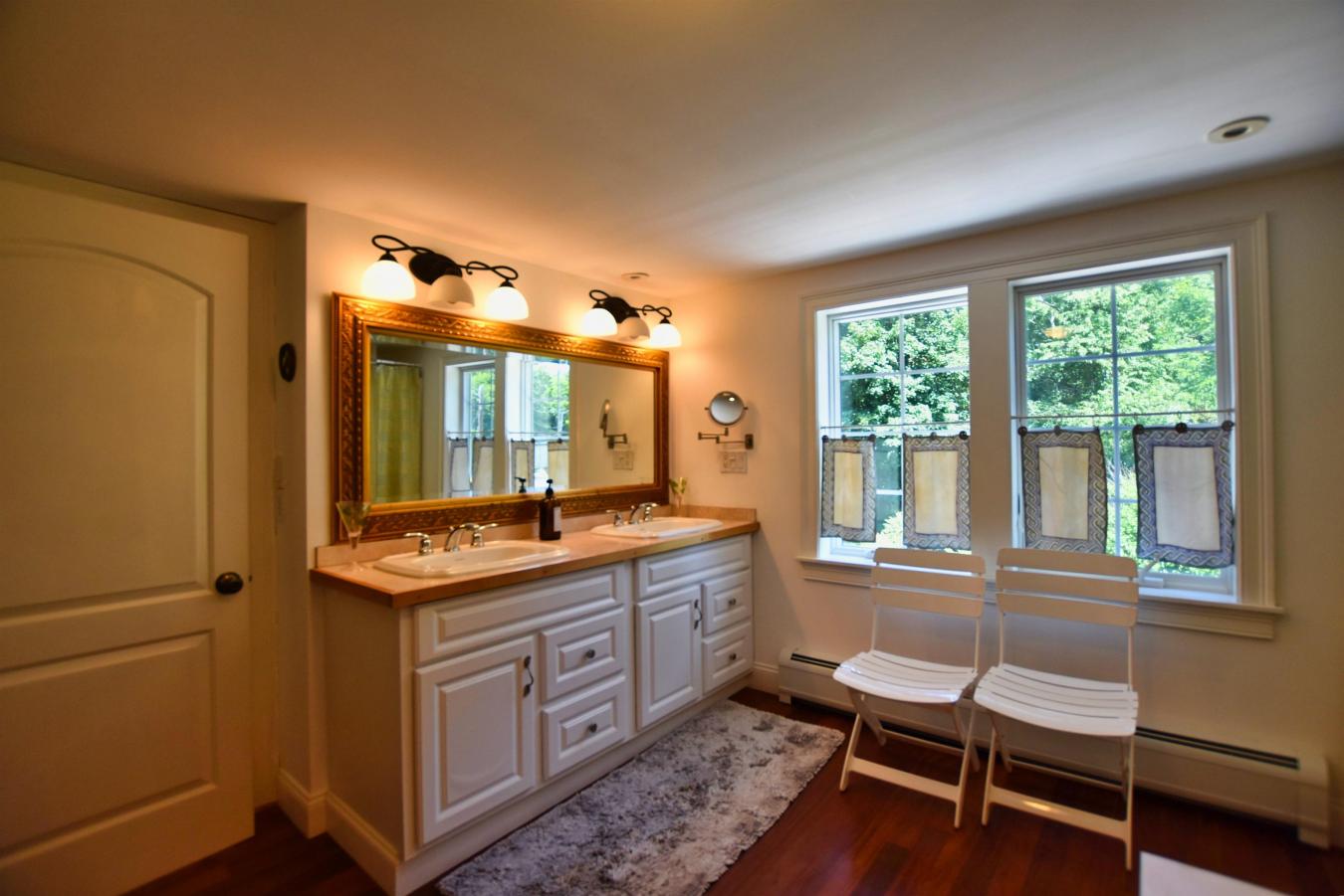 146 Calef Highway, Barrington, NH-Strafford, 03825, United States, 4 Bedrooms Bedrooms, ,3 BathroomsBathrooms,Residential,For Sale,146 Calef Highway,5102689