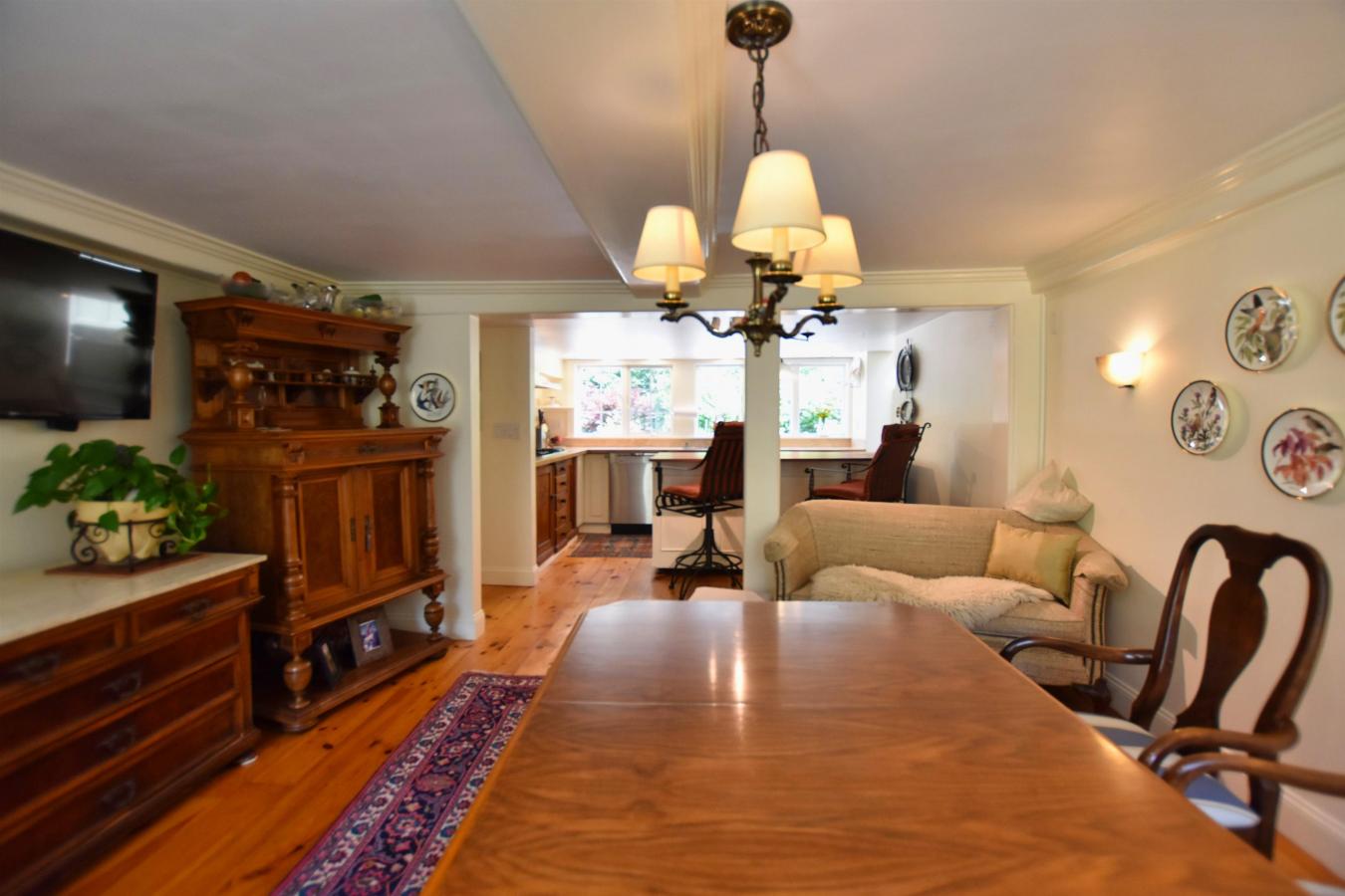 146 Calef Highway, Barrington, NH-Strafford, 03825, United States, 4 Bedrooms Bedrooms, ,3 BathroomsBathrooms,Residential,For Sale,146 Calef Highway,5102689