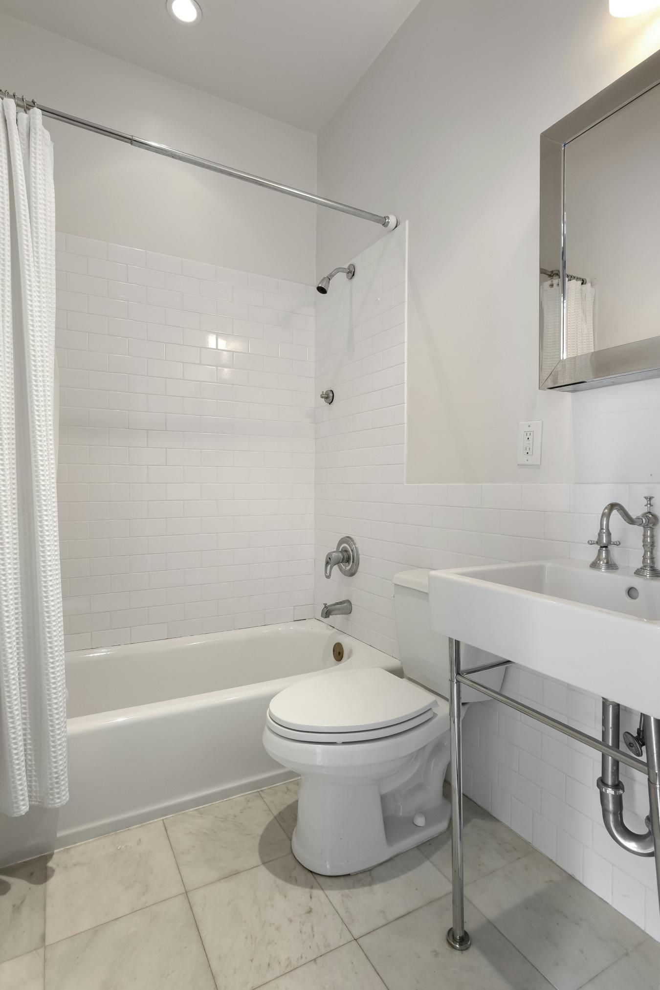 2007 FIFTH AVENUE, South Harlem, NY, 10035, United States, 4 Bedrooms Bedrooms, ,5 BathroomsBathrooms,Residential,For Sale,2007 FIFTH AVENUE,229555