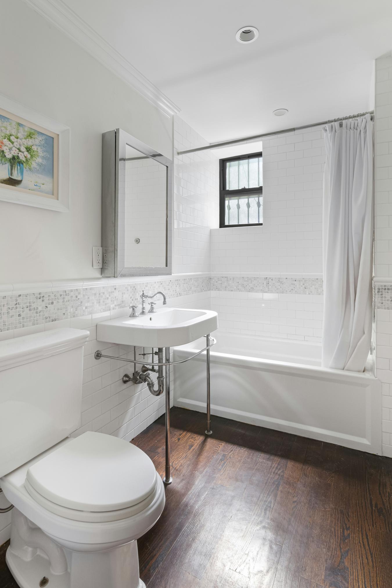 2007 FIFTH AVENUE, South Harlem, NY, 10035, United States, 4 Bedrooms Bedrooms, ,5 BathroomsBathrooms,Residential,For Sale,2007 FIFTH AVENUE,229555