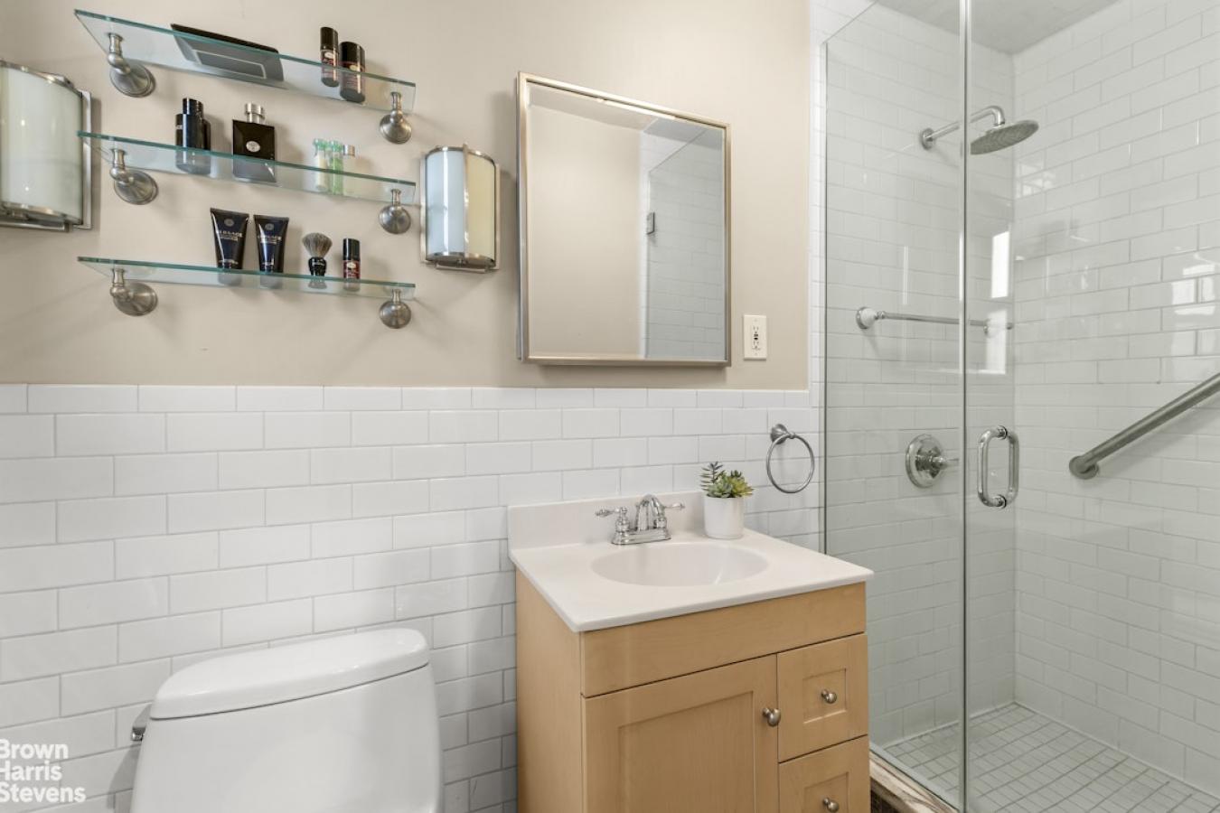 55 EASTERN PARKWAY, Prospect Heights, NY, 11238, United States, 3 Bedrooms Bedrooms, ,2 BathroomsBathrooms,Residential,For Sale,55 EASTERN PARKWAY,229561