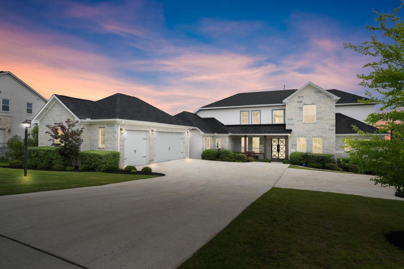 104 Lodestone Cove, Austin, Travis, 78738, United States, 5 Bedrooms Bedrooms, ,4 BathroomsBathrooms,Residential,For Sale,104 Lodestone Cove,4599974