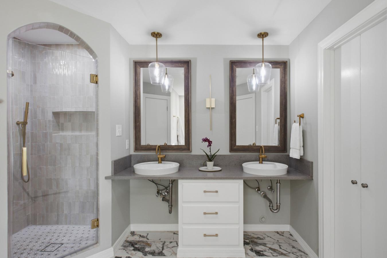 208 Phlox Drive, Lakeway, TX, 78734, United States, 3 Bedrooms Bedrooms, ,2 BathroomsBathrooms,Residential,For Sale,208 Phlox Drive,8513262