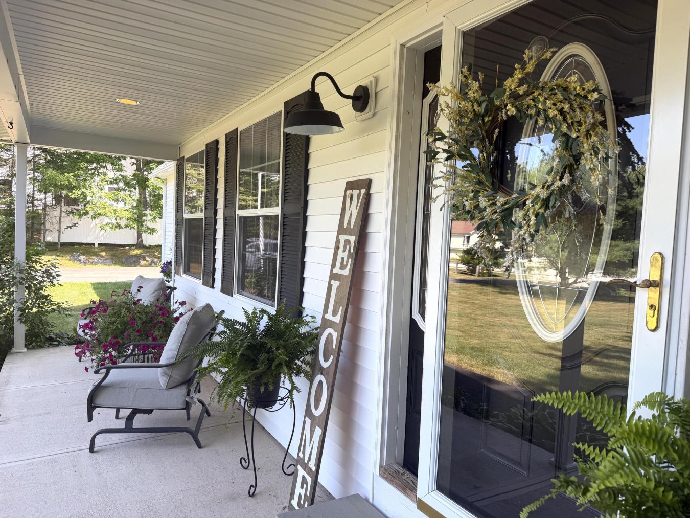 4 Rosebud Lane, Brewer, Penobscot, 04412, United States, ,Residential,For Sale,4 Rosebud Lane,229584