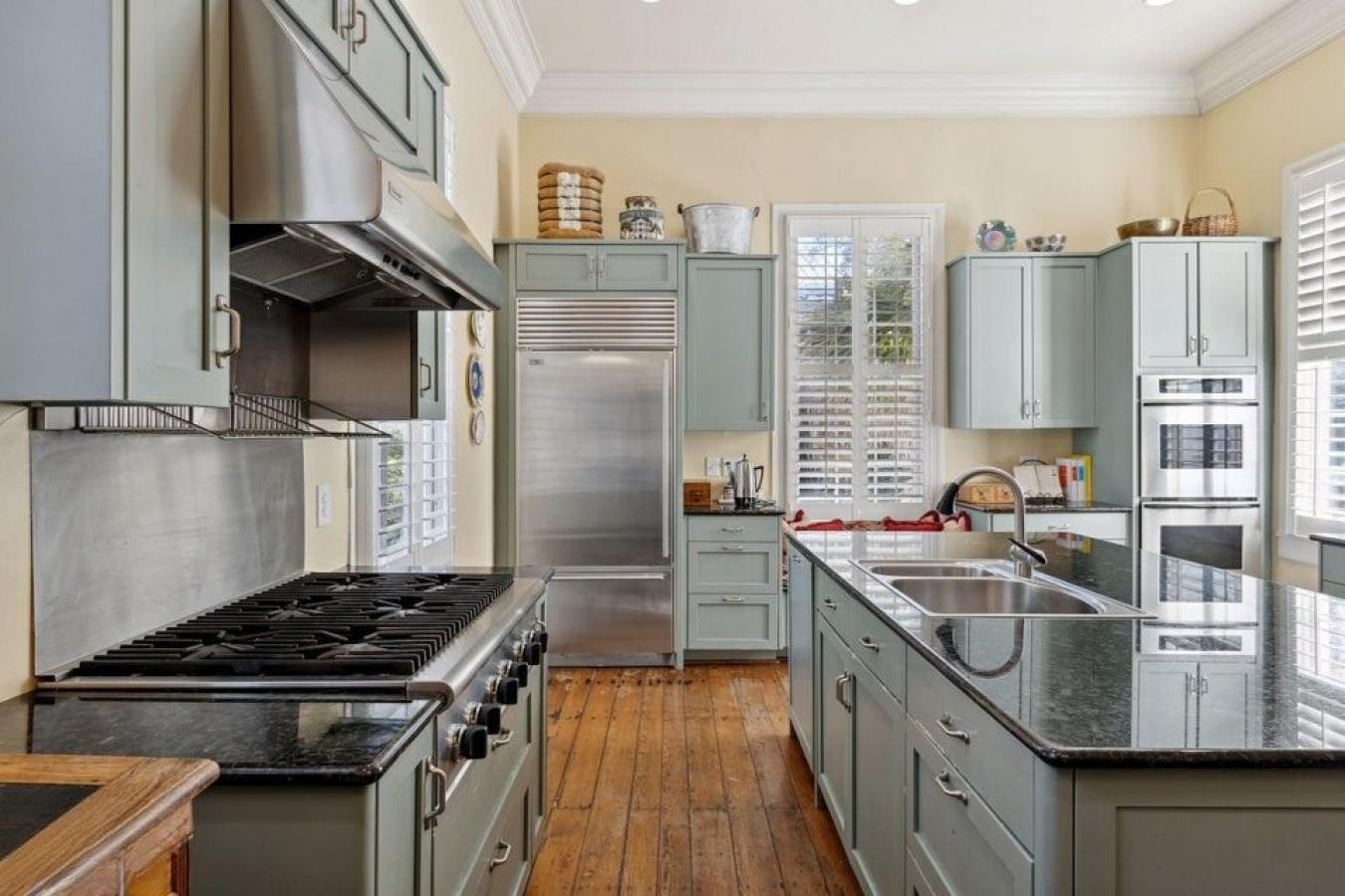 601 Bay Street, Beaufort, Beaufort, 29902, United States, 6 Bedrooms Bedrooms, ,6 BathroomsBathrooms,Residential,For Sale,601 Bay Street,197593