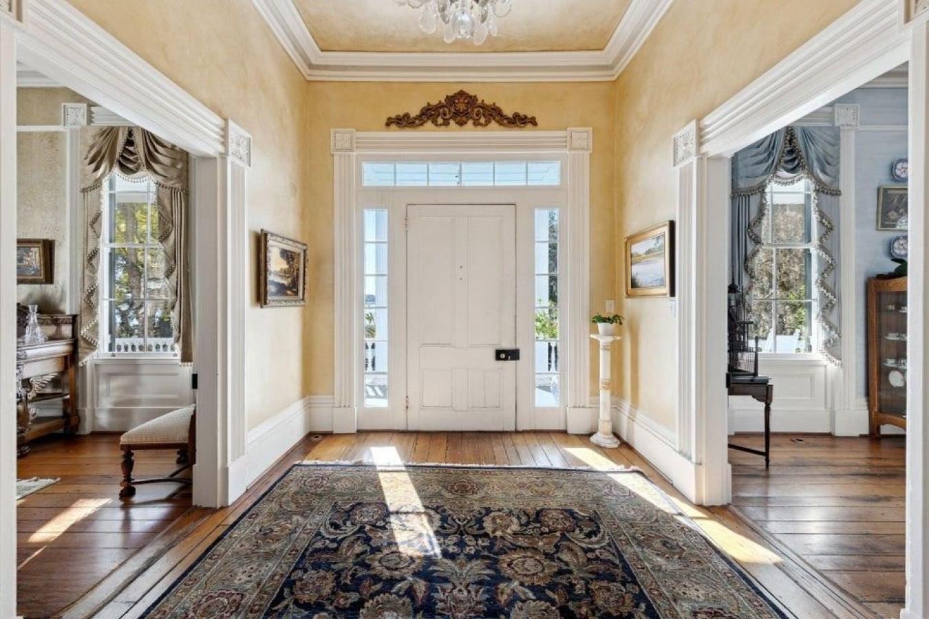 601 Bay Street, Beaufort, Beaufort, 29902, United States, 6 Bedrooms Bedrooms, ,6 BathroomsBathrooms,Residential,For Sale,601 Bay Street,197593