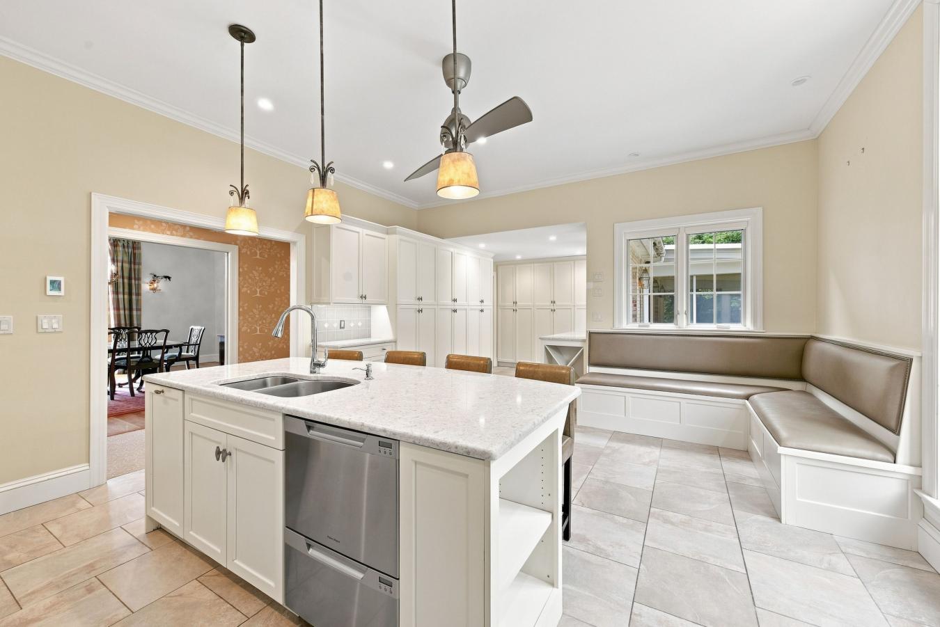 31 West Parish Road, Concord, Merrimack, 03303, United States, 5 Bedrooms Bedrooms, ,4 BathroomsBathrooms,Residential,For Sale,31 West Parish Road,229622