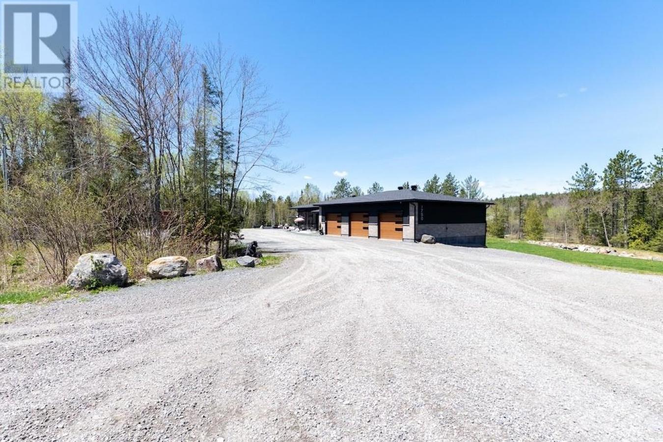 1750 Horseshoe Lake Road, Greater Sudbury, ON, P3E4N1, Canada, 3 Bedrooms Bedrooms, ,3 BathroomsBathrooms,Residential,For Sale,1750 Horseshoe Lake Road,2127992