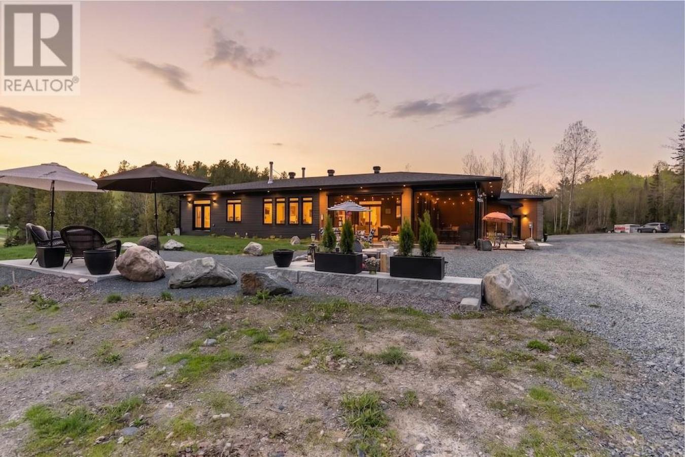 1750 Horseshoe Lake Road, Greater Sudbury, ON, P3E4N1, Canada, 3 Bedrooms Bedrooms, ,3 BathroomsBathrooms,Residential,For Sale,1750 Horseshoe Lake Road,2127992