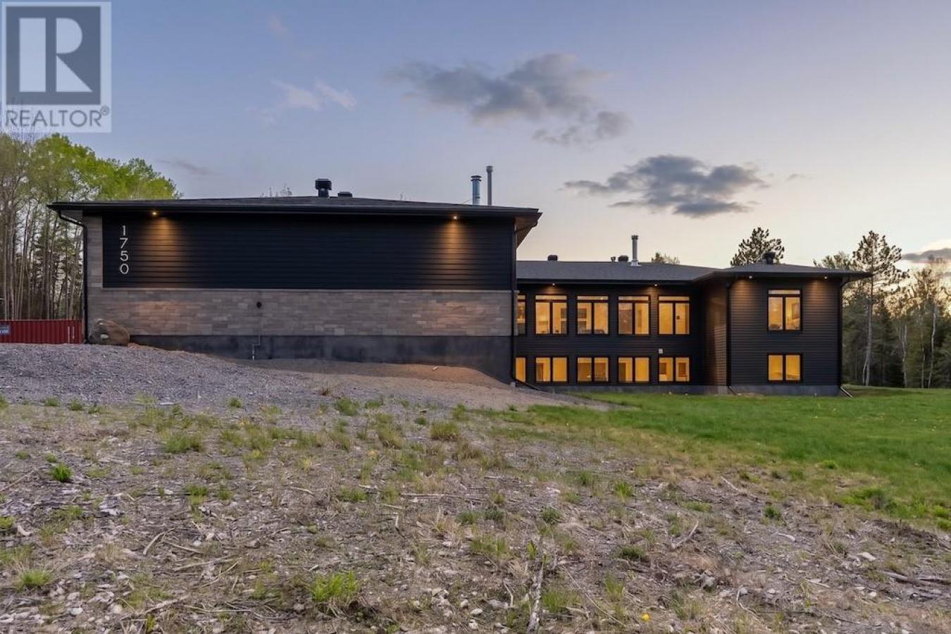 1750 Horseshoe Lake Road, Greater Sudbury, ON, P3E4N1, Canada, 3 Bedrooms Bedrooms, ,3 BathroomsBathrooms,Residential,For Sale,1750 Horseshoe Lake Road,2127992