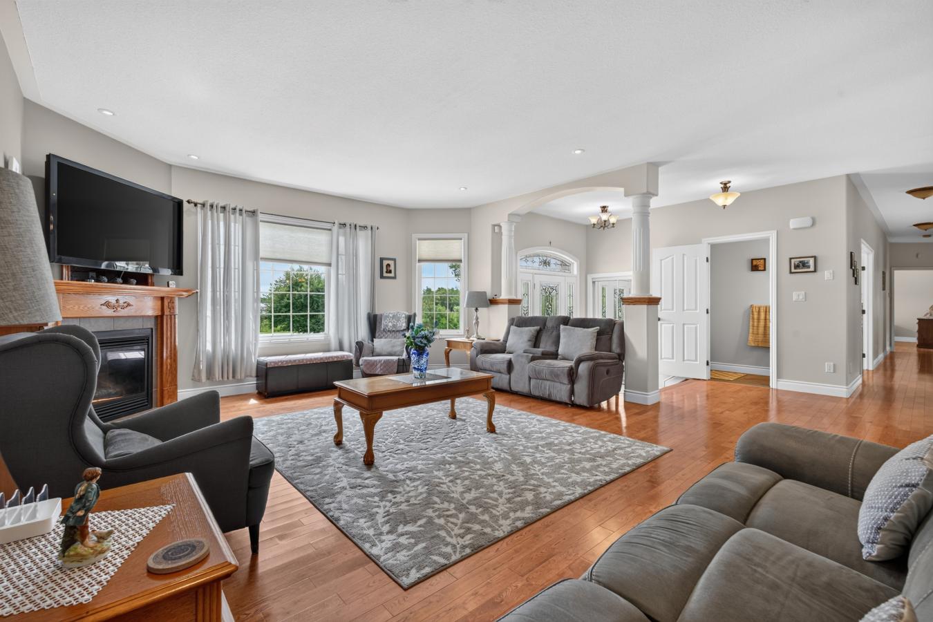 3081 Latimer Road, Elginburg, Frontenac, K0H 1X0, Canada, 4 Bedrooms Bedrooms, ,3 BathroomsBathrooms,Residential,For Sale,3081 Latimer Road,X13638428