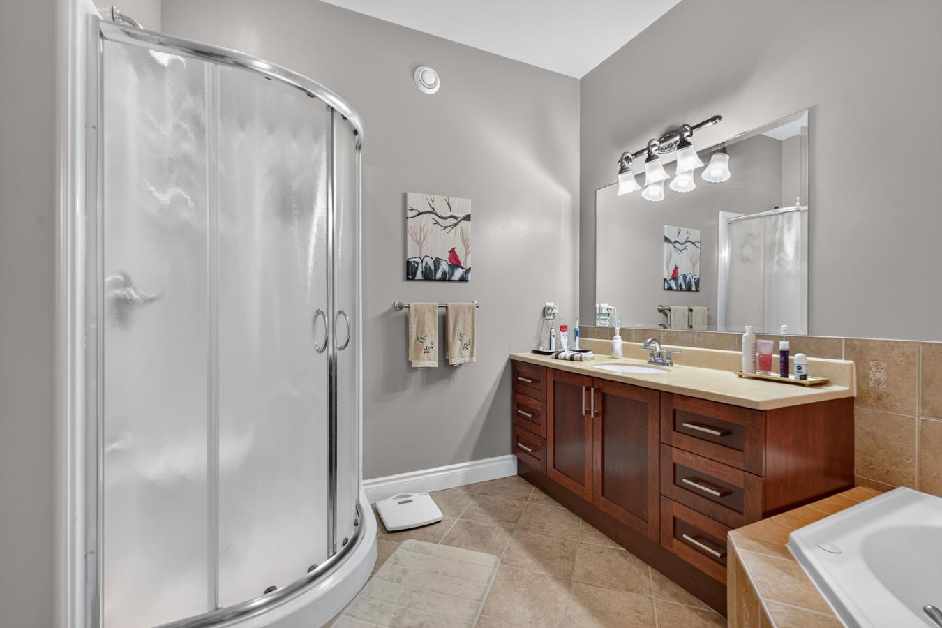 3081 Latimer Road, Elginburg, Frontenac, K0H 1X0, Canada, 4 Bedrooms Bedrooms, ,3 BathroomsBathrooms,Residential,For Sale,3081 Latimer Road,X13638428