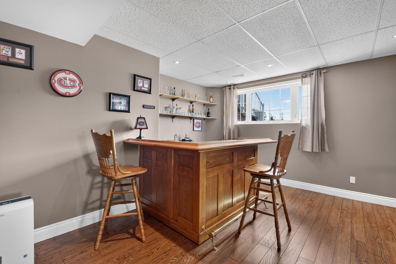 3081 Latimer Road, Elginburg, Frontenac, K0H 1X0, Canada, 4 Bedrooms Bedrooms, ,3 BathroomsBathrooms,Residential,For Sale,3081 Latimer Road,X13638428