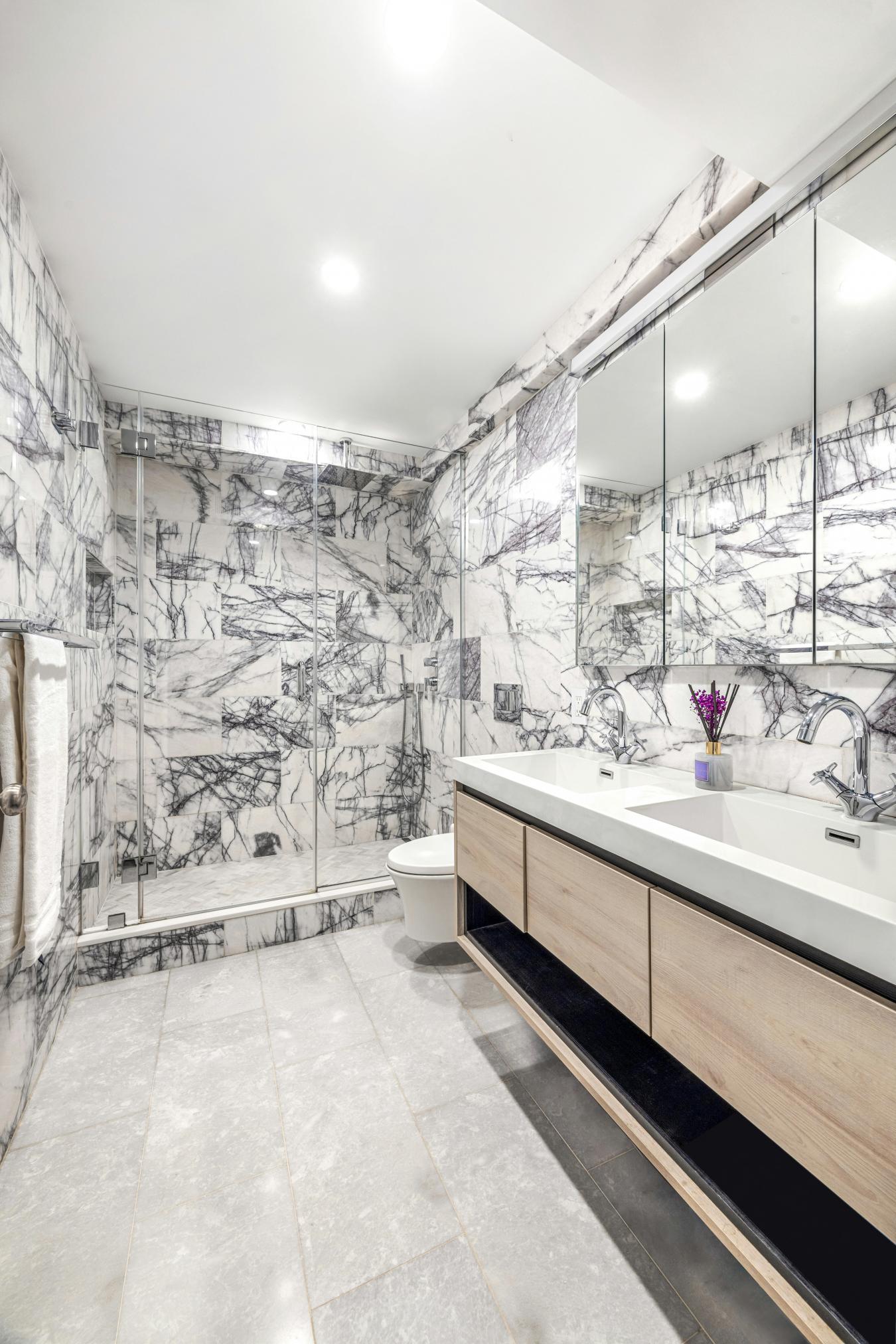 220 EAST 73RD STREET, New York, NY, 10021, United States, 2 Bedrooms Bedrooms, ,2 BathroomsBathrooms,Residential,For Sale,220 EAST 73RD STREET,229682