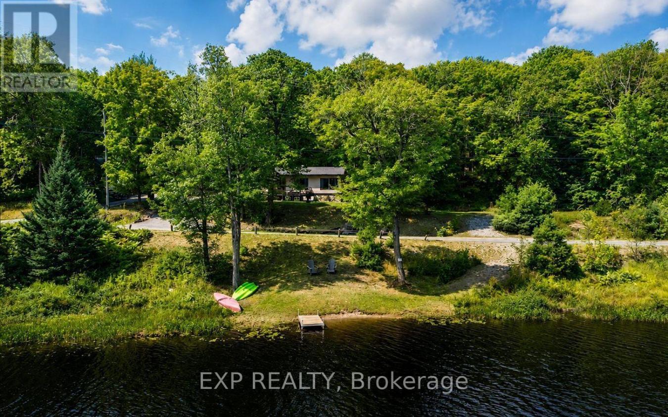 1867 Fraserburg Road, Bracebridge, Muskoka, P1L1X3, Canada, 3 Bedrooms Bedrooms, ,1 BathroomBathrooms,Residential,For Sale,1867 Fraserburg Road,229692
