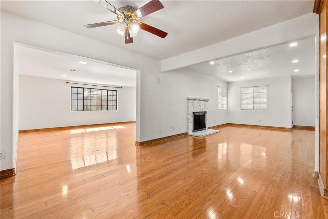 21200 Oakfort Avenue, Carson, Los Angeles, 90745, United States, 4 Bedrooms Bedrooms, ,2 BathroomsBathrooms,Residential,For Sale,21200 Oakfort Avenue,SB26143414