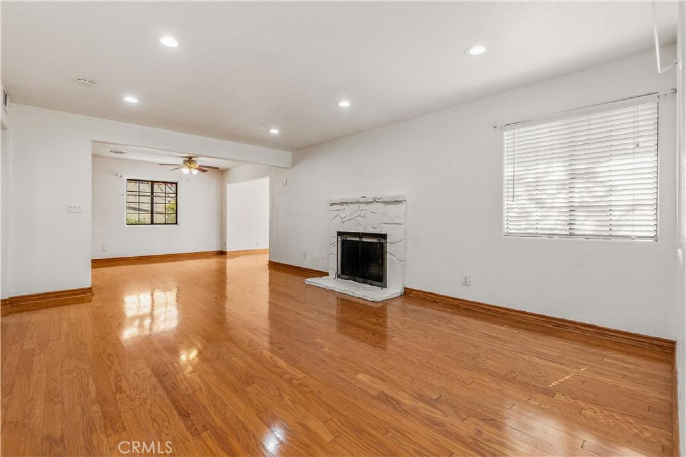 21200 Oakfort Avenue, Carson, Los Angeles, 90745, United States, 4 Bedrooms Bedrooms, ,2 BathroomsBathrooms,Residential,For Sale,21200 Oakfort Avenue,SB26143414