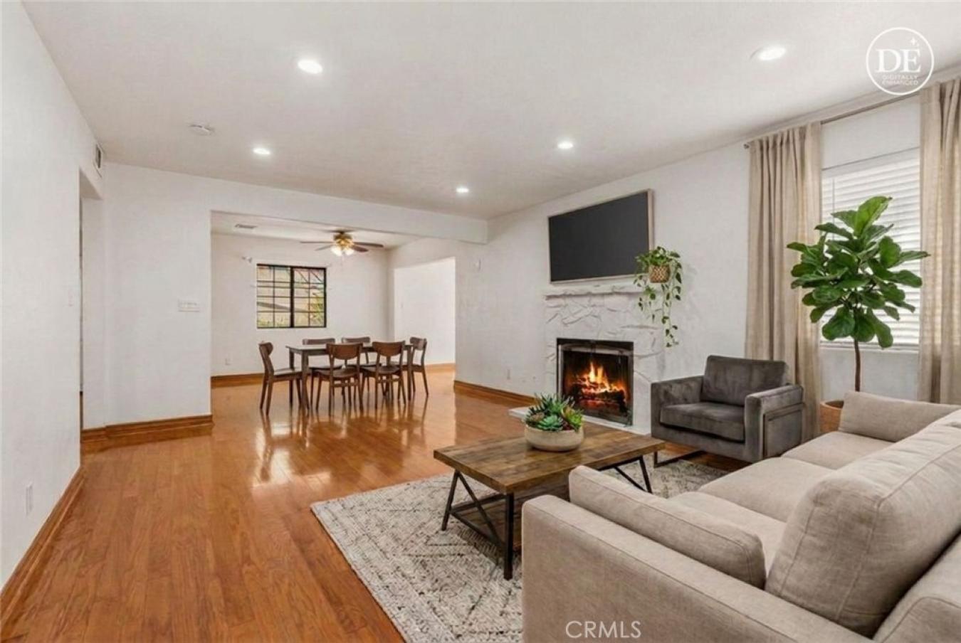 21200 Oakfort Avenue, Carson, Los Angeles, 90745, United States, 4 Bedrooms Bedrooms, ,2 BathroomsBathrooms,Residential,For Sale,21200 Oakfort Avenue,SB26143414