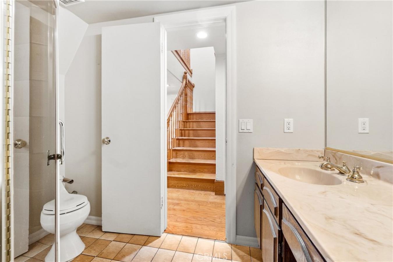 21200 Oakfort Avenue, Carson, Los Angeles, 90745, United States, 4 Bedrooms Bedrooms, ,2 BathroomsBathrooms,Residential,For Sale,21200 Oakfort Avenue,SB26143414