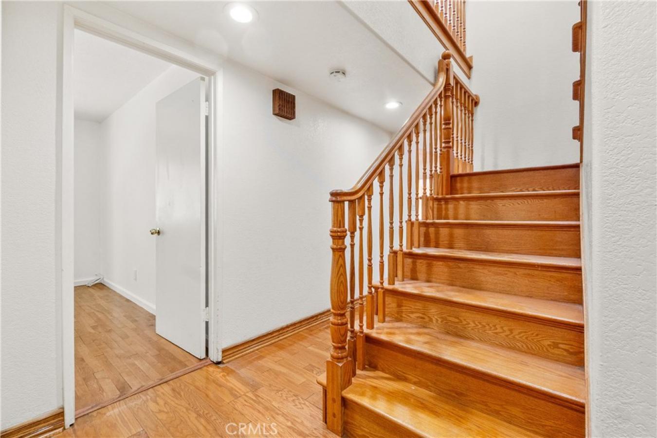 21200 Oakfort Avenue, Carson, Los Angeles, 90745, United States, 4 Bedrooms Bedrooms, ,2 BathroomsBathrooms,Residential,For Sale,21200 Oakfort Avenue,SB26143414