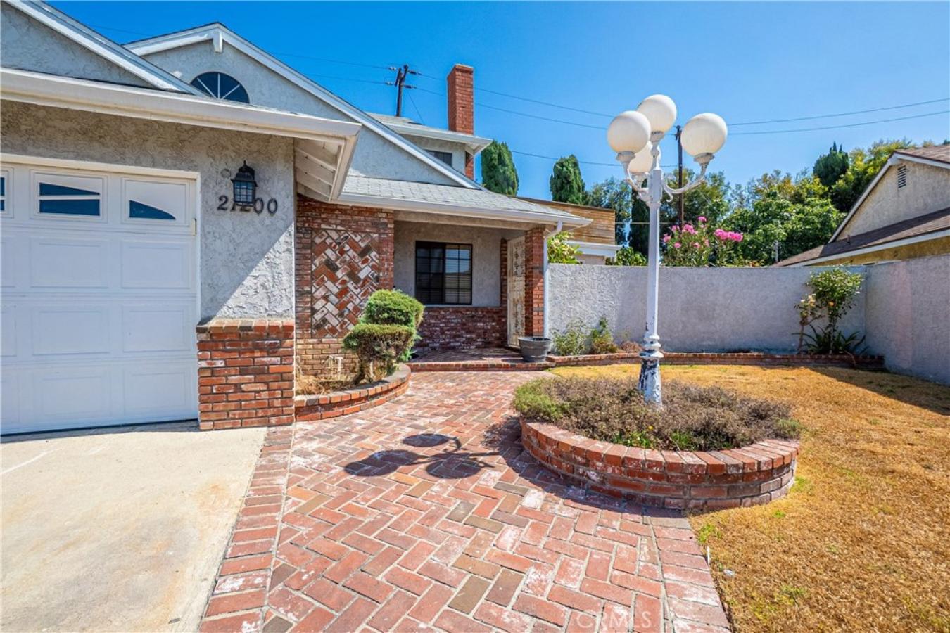 21200 Oakfort Avenue, Carson, Los Angeles, 90745, United States, 4 Bedrooms Bedrooms, ,2 BathroomsBathrooms,Residential,For Sale,21200 Oakfort Avenue,SB26143414