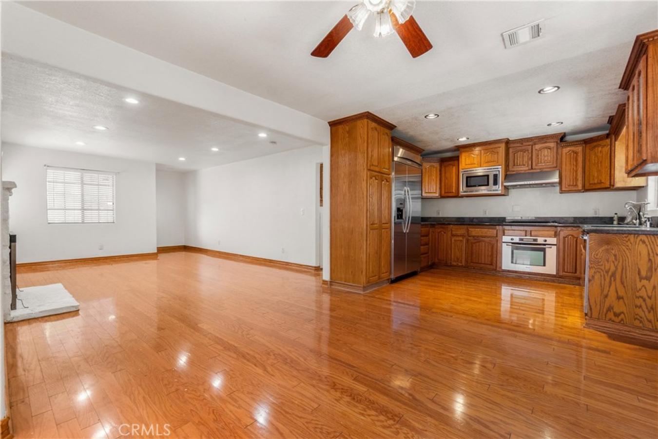 21200 Oakfort Avenue, Carson, Los Angeles, 90745, United States, 4 Bedrooms Bedrooms, ,2 BathroomsBathrooms,Residential,For Sale,21200 Oakfort Avenue,SB26143414