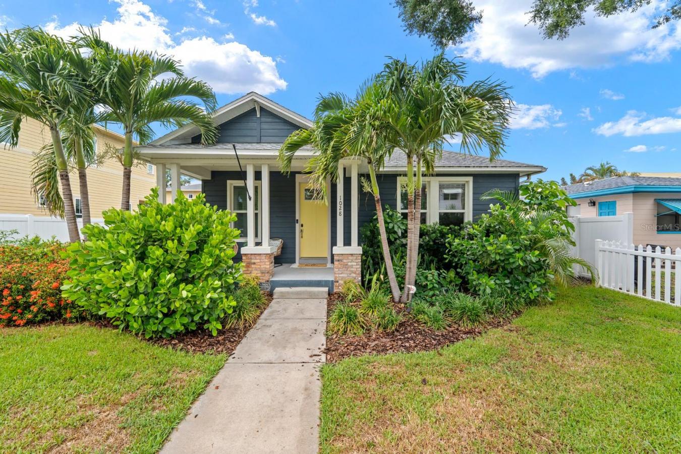 1028 5th Street N, Saint Petersburg, Pinellas, 33701, United States, 4 Bedrooms Bedrooms, ,4 BathroomsBathrooms,Residential,For Sale,1028 5th Street N,TB8525269