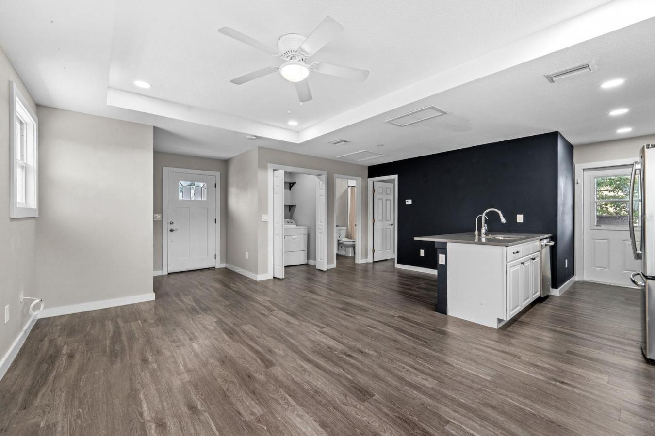 1028 5th Street N, Saint Petersburg, Pinellas, 33701, United States, 4 Bedrooms Bedrooms, ,4 BathroomsBathrooms,Residential,For Sale,1028 5th Street N,TB8525269