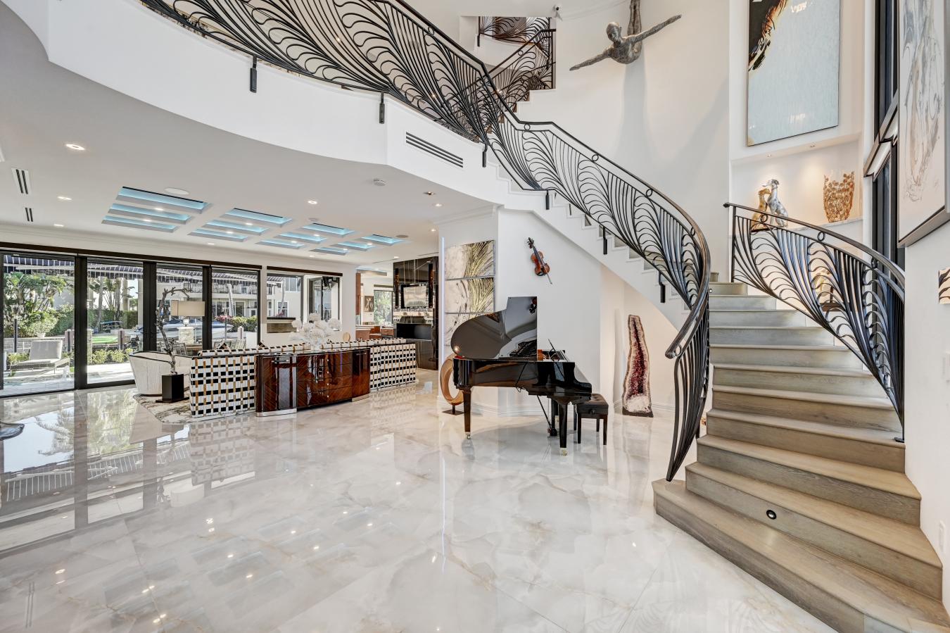 One of the most unique waterfront &amp; locations in all of Boca R – image 4