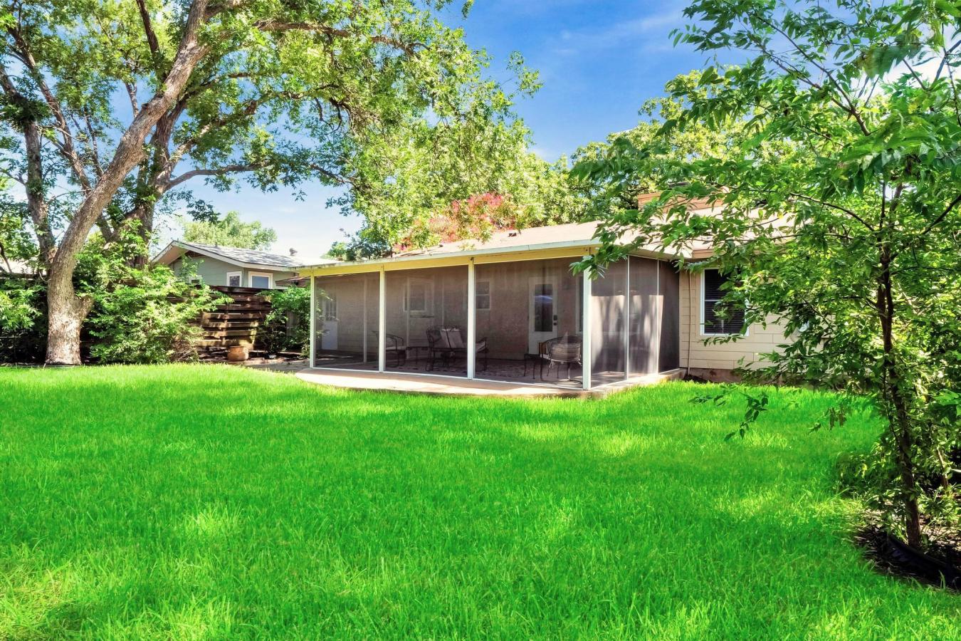 1405 Briarcliff Boulevard, Austin, Travis, 78723, United States, 2 Bedrooms Bedrooms, ,2 BathroomsBathrooms,Residential,For Sale,1405 Briarcliff Boulevard,7817795