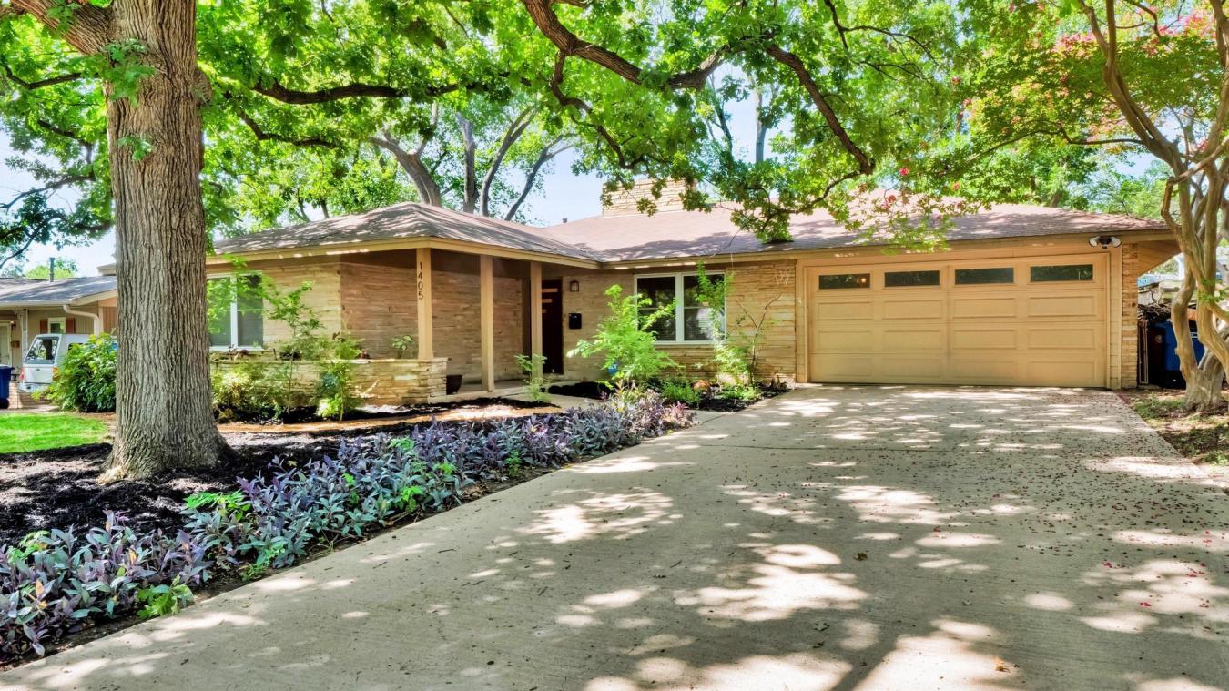 1405 Briarcliff Boulevard, Austin, Travis, 78723, United States, 2 Bedrooms Bedrooms, ,2 BathroomsBathrooms,Residential,For Sale,1405 Briarcliff Boulevard,7817795