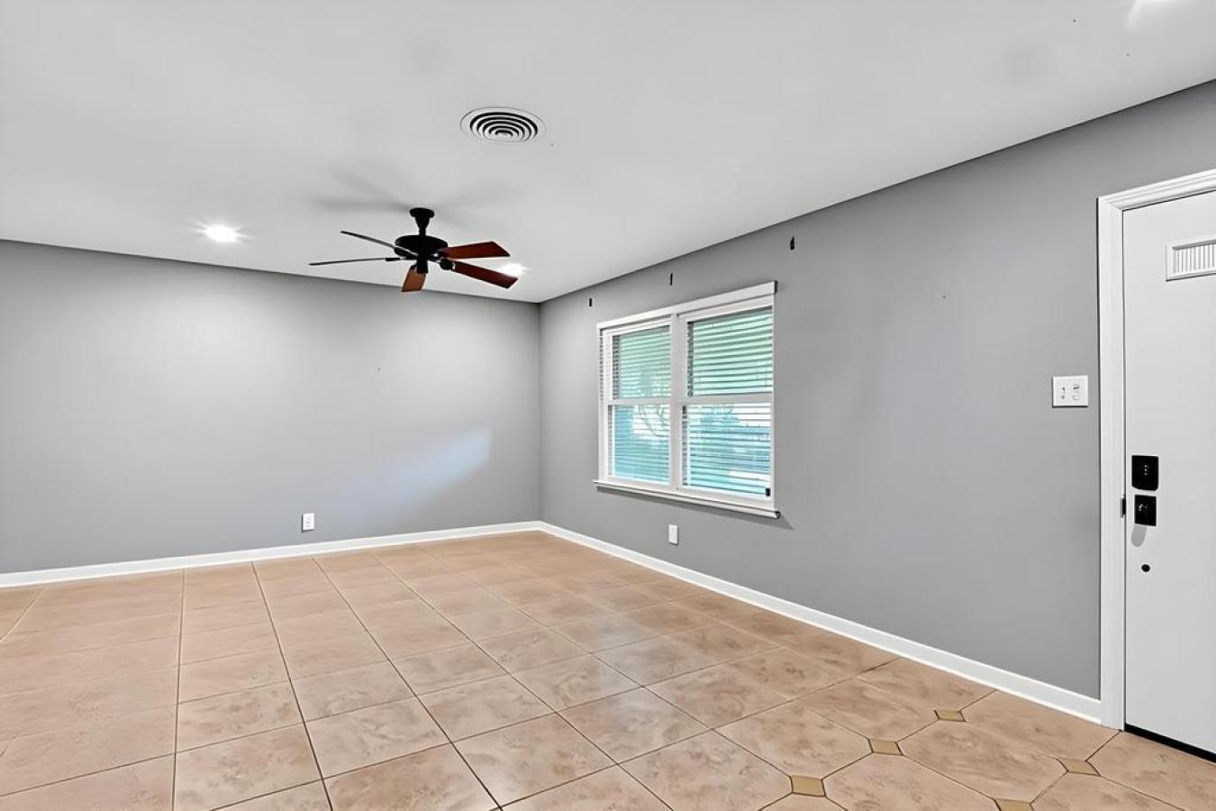 1405 Briarcliff Boulevard, Austin, Travis, 78723, United States, 2 Bedrooms Bedrooms, ,2 BathroomsBathrooms,Residential,For Sale,1405 Briarcliff Boulevard,7817795
