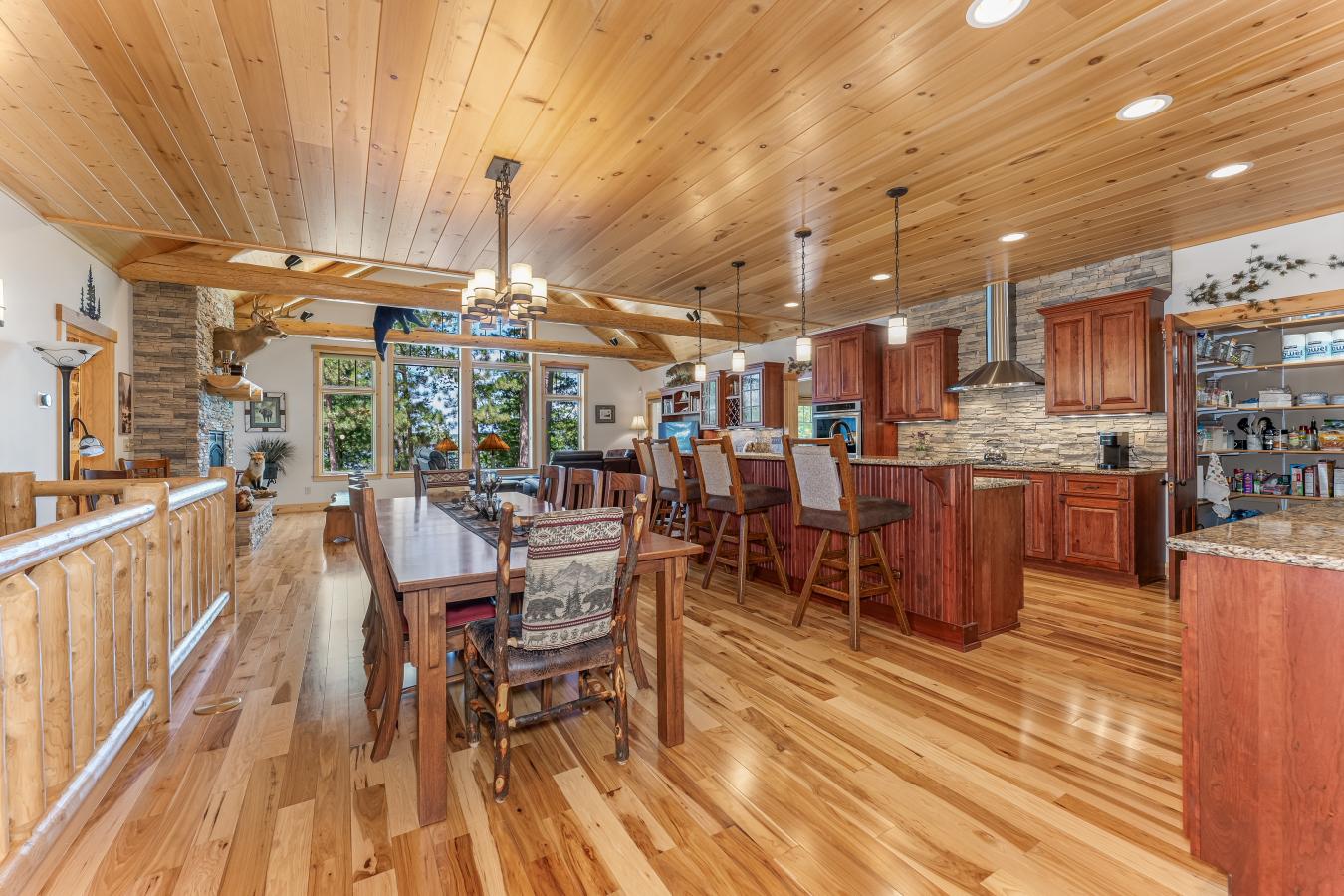 1405 Everett Road, Eagle River, WI, 54521, United States, 3 Bedrooms Bedrooms, ,5 BathroomsBathrooms,Residential,For Sale,1405 Everett Road,219172