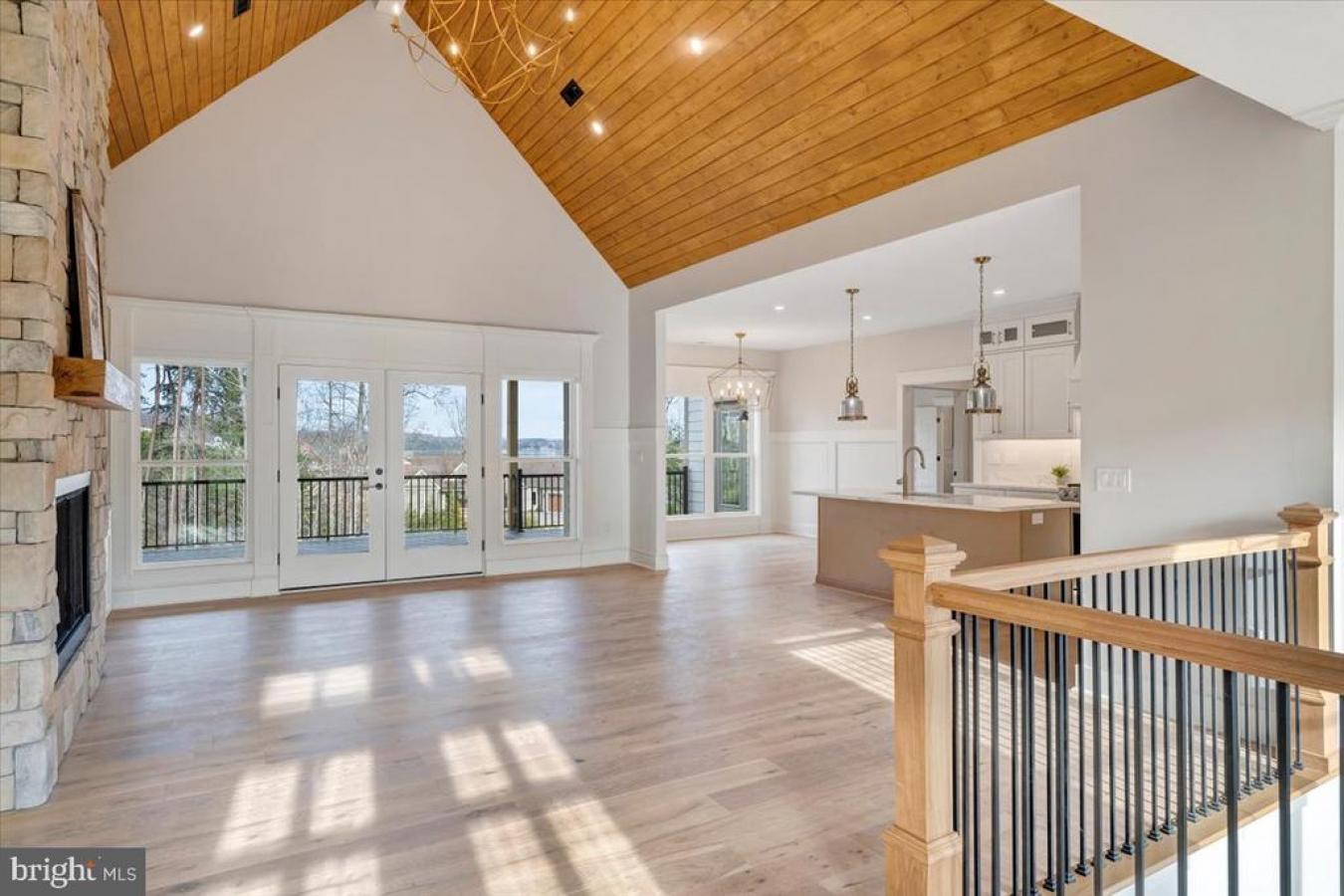639 Compass Cove, Moneta, FRANKLIN, 24121, United States, 5 Bedrooms Bedrooms, ,4 BathroomsBathrooms,Residential,For Sale,639 Compass Cove,922905