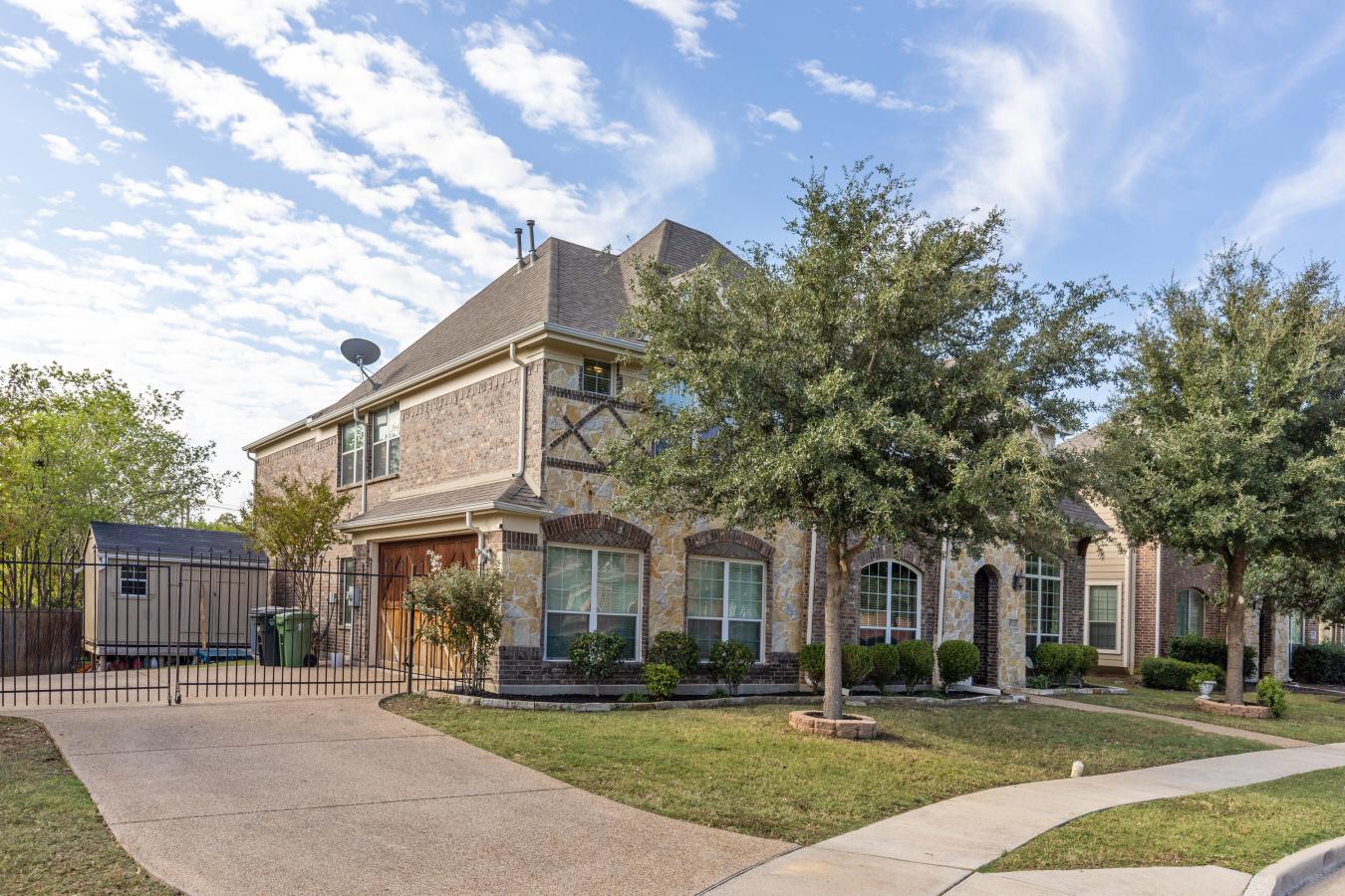 6724 S Fork Drive, North Richland Hills, TX, 76182, United States, 5 Bedrooms Bedrooms, ,4 BathroomsBathrooms,Residential,For Sale,6724 S Fork Drive,1177269